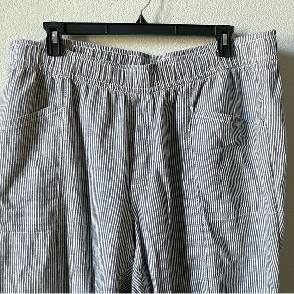 Old Navy Pinstriped Minimalist Linen Cropped Pull On Elastic Waist Trousers 2X - Picture 4 of 8